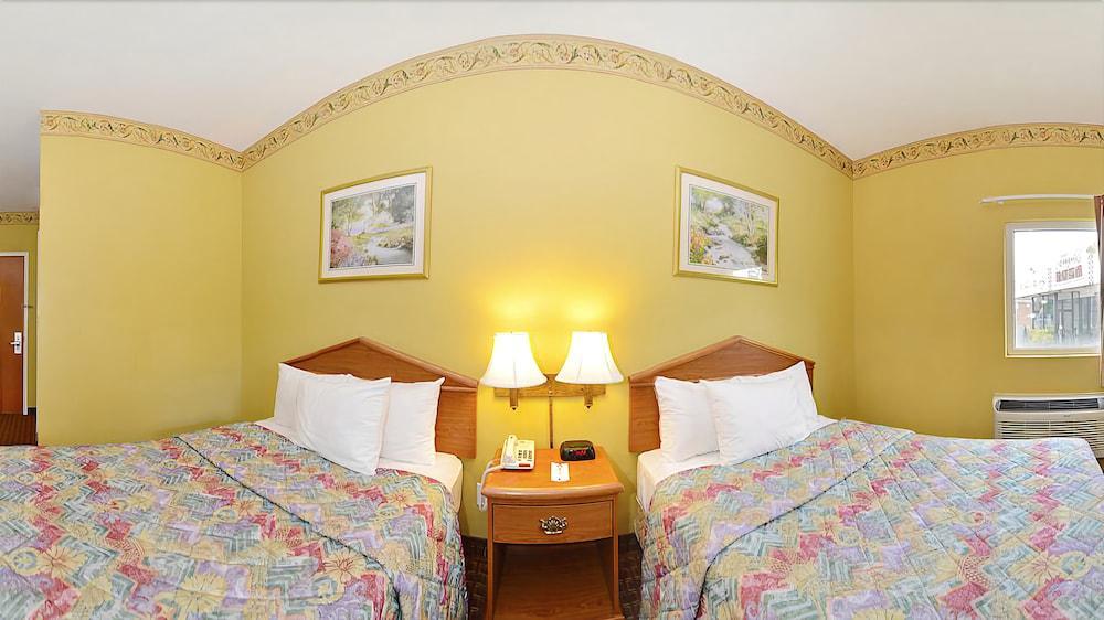 Econo Lodge Louisville Airport Zewnętrze zdjęcie