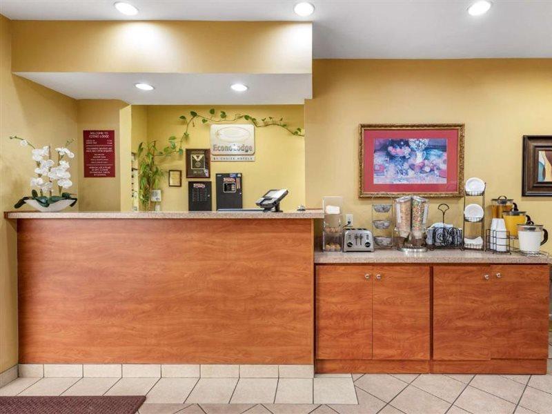 Econo Lodge Louisville Airport Zewnętrze zdjęcie