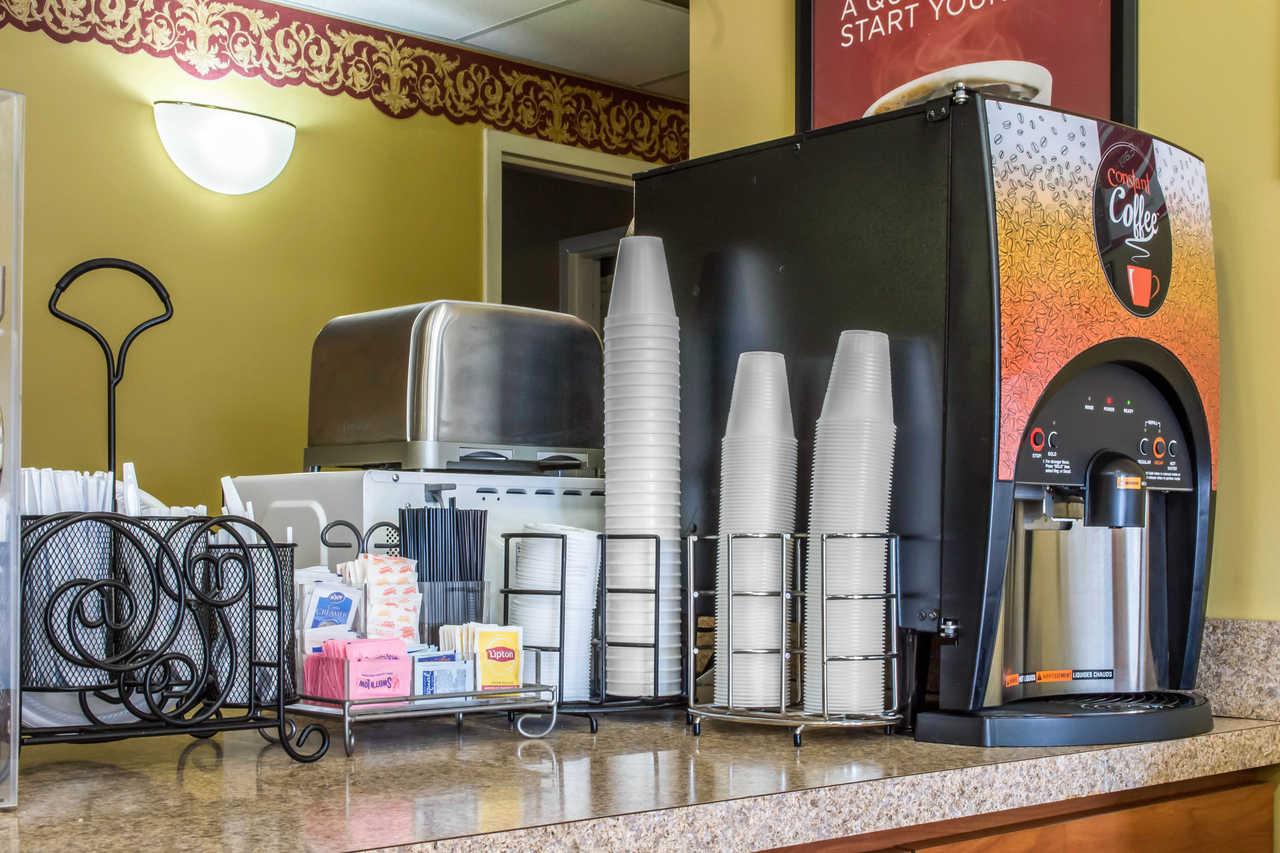 Econo Lodge Louisville Airport Zewnętrze zdjęcie