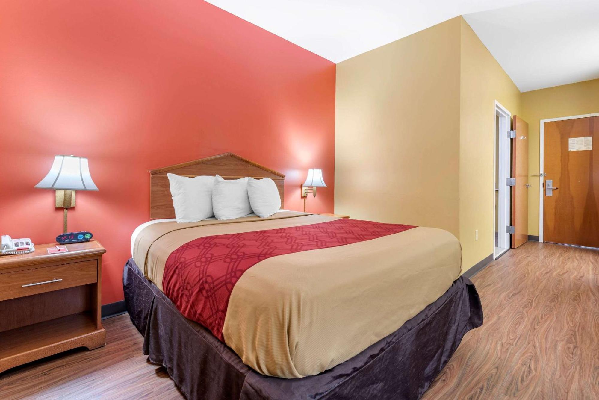 Econo Lodge Louisville Airport Zewnętrze zdjęcie