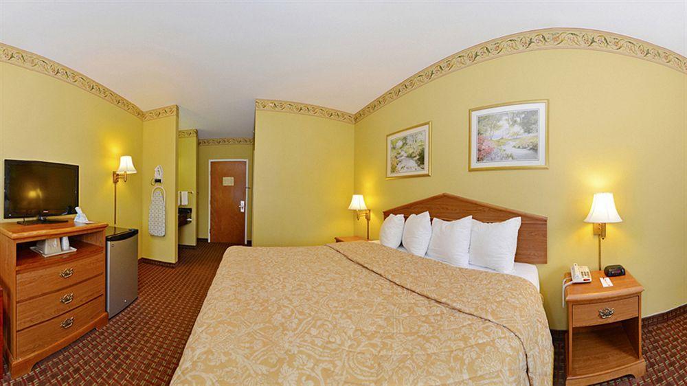 Econo Lodge Louisville Airport Zewnętrze zdjęcie